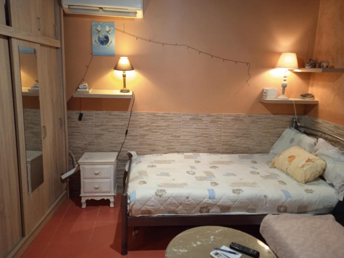 Το Μικρό Σπίτι Στη Φάρμα! Apartment Acharnes Exterior photo